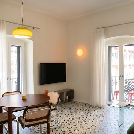 Brand New 100sqm Designer In The Center Of - By Pausa Apartament